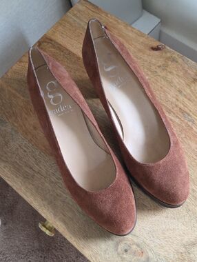 Gadea Suede Pumps Rust Brown Women’s EU39 US8.5 – Made in Spain